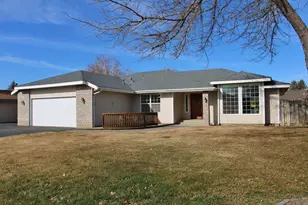 4134 Monrovia Way, Klamath Falls, OR 97603 - Photo 1