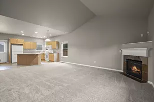 20702 Beaumont Dr, Bend, OR 97701 - Photo 1