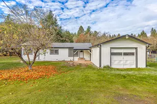 180 Long Acres Rd, Grants Pass, OR 97527 - Photo 1