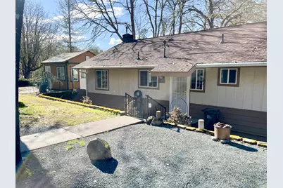 5191 Cloverlawn Drive, Grants Pass, OR 97527 - Photo 1