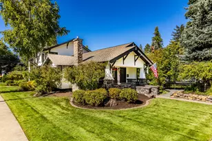 605 NW Congress St, Bend, OR 97703 - Photo 1