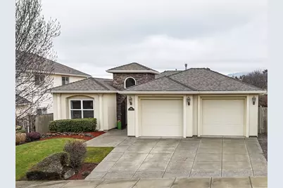 3821 Sherwood Park Drive, Medford, OR 97504 - Photo 1