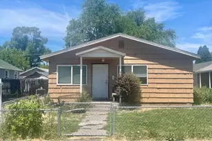 2237 Wantland Ave, Klamath Falls, OR 97601 - Photo 1