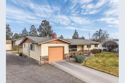 1066 SW Canyon Drive, Redmond, OR 97756 - Photo 1