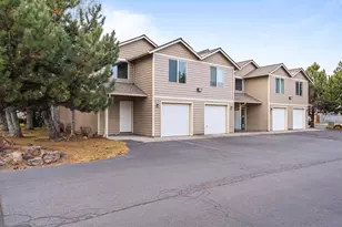 1470 SW 16th St, Redmond, OR 97756 - Photo 1