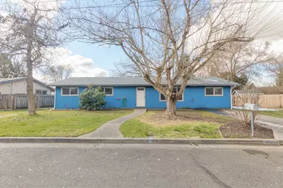 1110 SW Juniper Drive, Grants Pass, OR 97526 - Photo 1