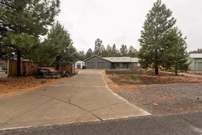 61325 King Josiah Place, Bend, OR 97702 - Photo 1