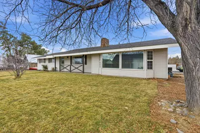 1915 SW 23rd Street, Redmond, OR 97756 - Photo 1
