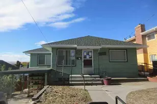 617 NW 5th St, Pendleton, OR 97801 - Photo 1