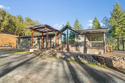 120 Siskiyou Drive, Grants Pass, OR 97526 - Photo 1