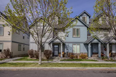 411 NW 25th Street, Redmond, OR 97756 - Photo 1