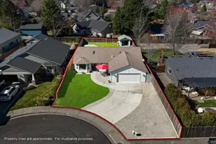 3053 Adams Cir, Medford, OR 97504 - Photo 1