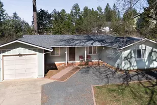243 Shadowbrook Dr, Cave Junction, OR 97523 - Photo 1