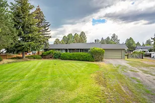 61969 SE 27th St, Bend, OR 97702 - Photo 1