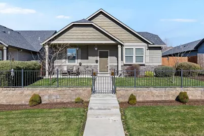 1459 Spring Street, Medford, OR 97504 - Photo 1