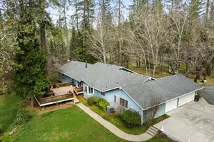 314 Triller Ln, Grants Pass, OR 97527 - Photo 1