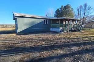 57447 Pine St, Christmas Valley, OR 97641 - Photo 1