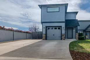 1109 Peachwood Ct, Medford, OR 97501 - Photo 1