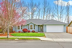 1521 SW Kokanee Ln, Grants Pass, OR 97527 - Photo 1