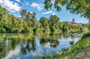 1380 Rogue River Hwy, Gold Hill, OR 97525 - Photo 1
