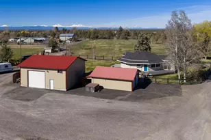 4074 SW Reif Rd, Powell Butte, OR 97753 - Photo 1