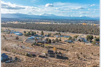 65280 94th Street, Bend, OR 97703 - Photo 1