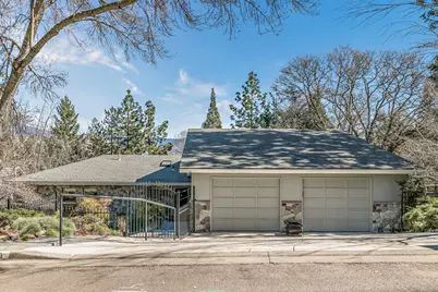 580 Weller Lane, Ashland, OR 97520 - Photo 1