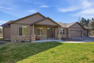 2440 Linnet Ln, Redmond, OR 97756 - Photo 1