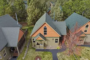 8831 Cliff Swallow Dr, Redmond, OR 97756 - Photo 1