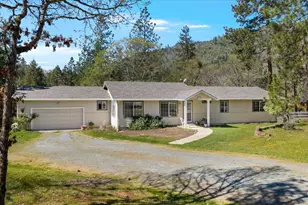 650 Board Shanty Creek Rd, Grants Pass, OR 97527 - Photo 1