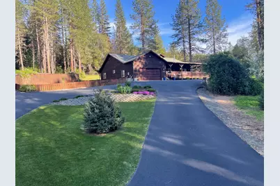 4728 E Evans Creek Road, Rogue River, OR 97537 - Photo 1