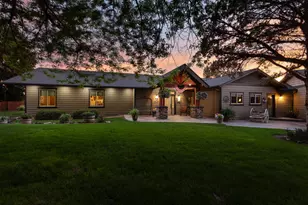 4101 NW 21st St, Redmond, OR 97756 - Photo 1