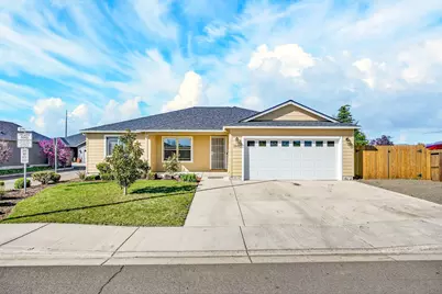 3851 Valley Meadows Drive, White City, OR 97503 - Photo 1