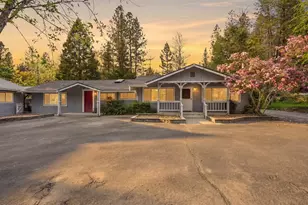 234 Penny Ln, Grants Pass, OR 97527 - Photo 1