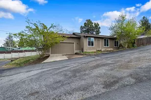 1331 NE Butler Market Rd, Bend, OR 97701 - Photo 1