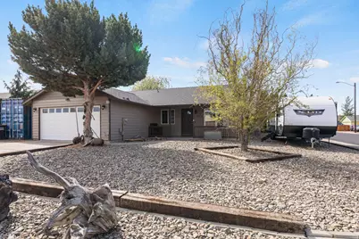 906 NE Mahogany Street, Prineville, OR 97754 - Photo 1