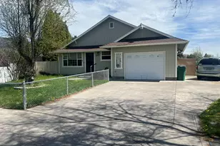 5581 Lockford Dr, Klamath Falls, OR 97603 - Photo 1