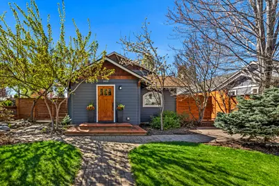 1405 NW Davenport Avenue, Bend, OR 97703 - Photo 1