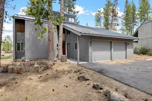 57247 Puma Ln, Sunriver, OR 97707 - Photo 1