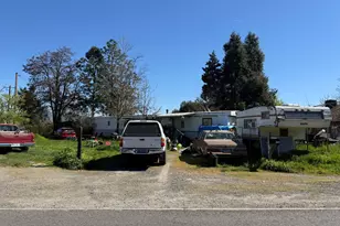 1205 Thomas Rd, Medford, OR 97501 - Photo 1