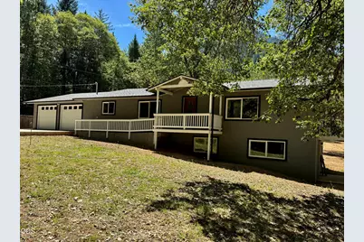 380 Dexter Way, Grants Pass, OR 97527 - Photo 1