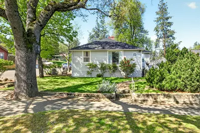 475 Liberty Street, Ashland, OR 97520 - Photo 1