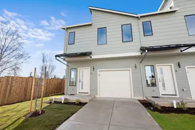 2024 Sunset Drive #6, Medford, OR 97501 - Photo 1