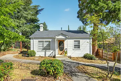 621 Altamont Street, Ashland, OR 97520 - Photo 1