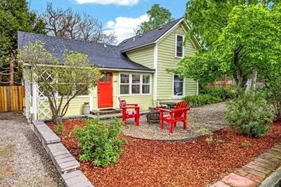 140 Lincoln Street, Ashland, OR 97520 - Photo 1