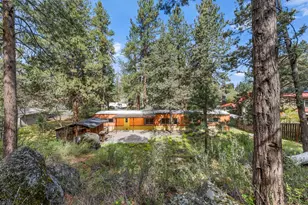 19955 Ashwood Dr, Bend, OR 97702 - Photo 1