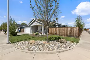 3949 Connor Dr, White City, OR 97503 - Photo 1