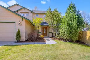19975 Rock Bluff Cir, Bend, OR 97702 - Photo 2