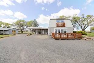 1766 SW Quail Dr, Madras, OR 97741 - Photo 1
