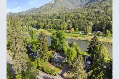 6560 Rogue River Highway, Grants Pass, OR 97527 - Photo 1